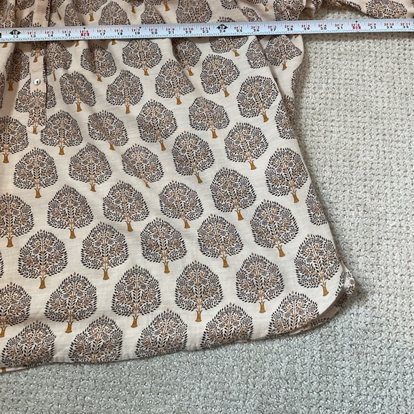 Matta Bheeti Treetop Top Size Medium in Gold - Picture 11 of 12